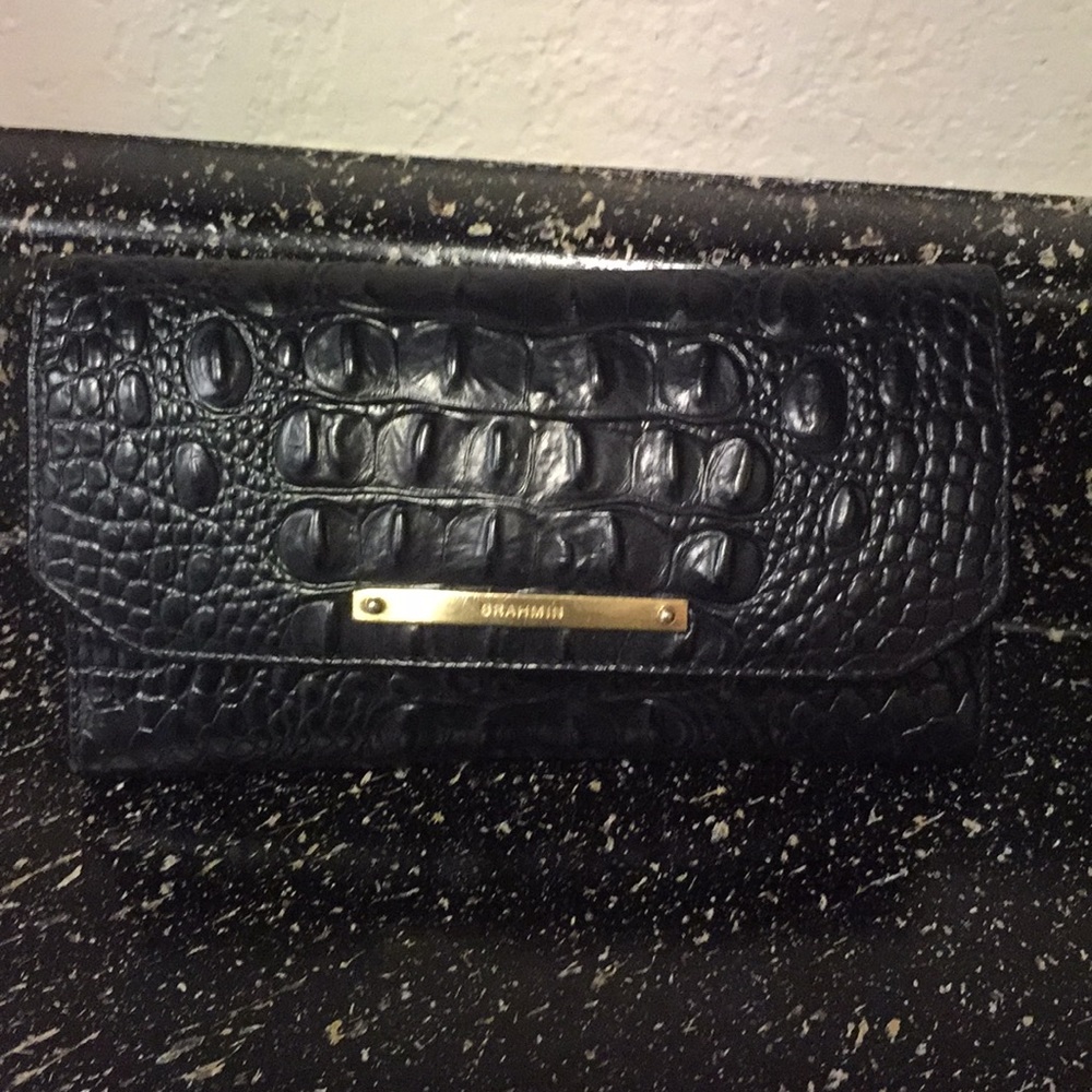 Brahmin wallet